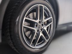 MERCEDES-BENZ GLC 300 Coupe 4Matic 9G-TRONIC AMG Line /ILS/SHD