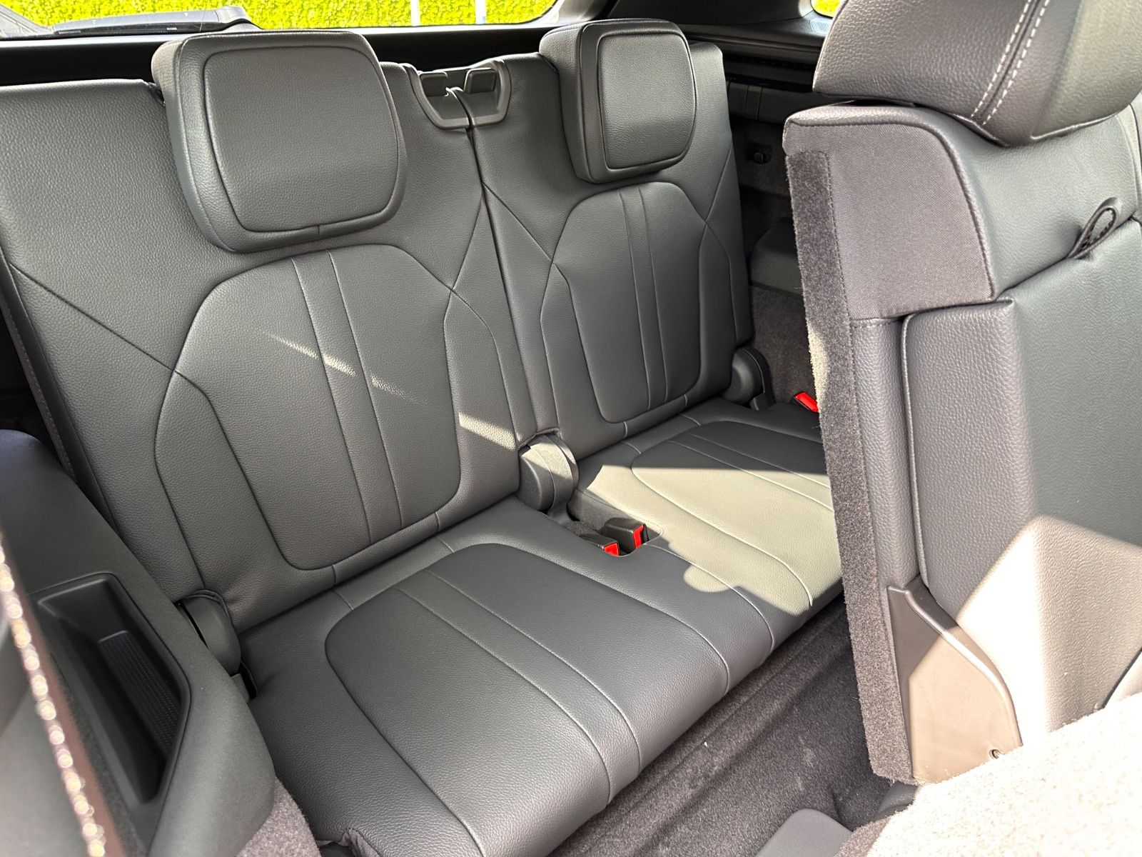 Fahrzeugabbildung SKODA Kodiaq 2.0 TDI 4x4 Sportline Matrix/AHK/Pano/7