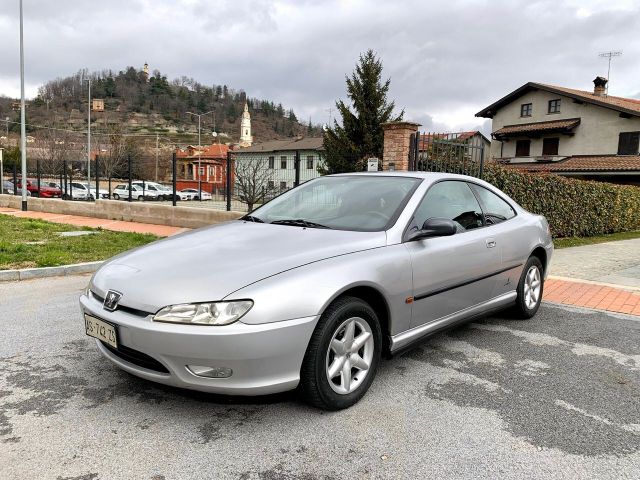 Peugeot 406 2.0 16V NEOPATENTATI