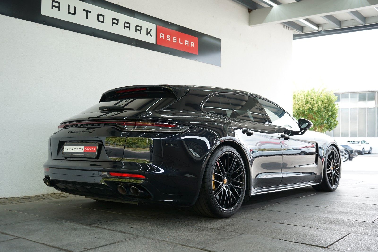 Porsche Panamera Turbo S Sport Turismo/Black/Approved foto 3