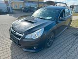 Subaru Legacy Kombi/ Outback Comfort*Leder*Xenon*8 Fach - graue Subaru Legacy