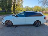Skoda Octavia 2.0 TSI DSG RS Combi RS - Skoda Octavia von privat