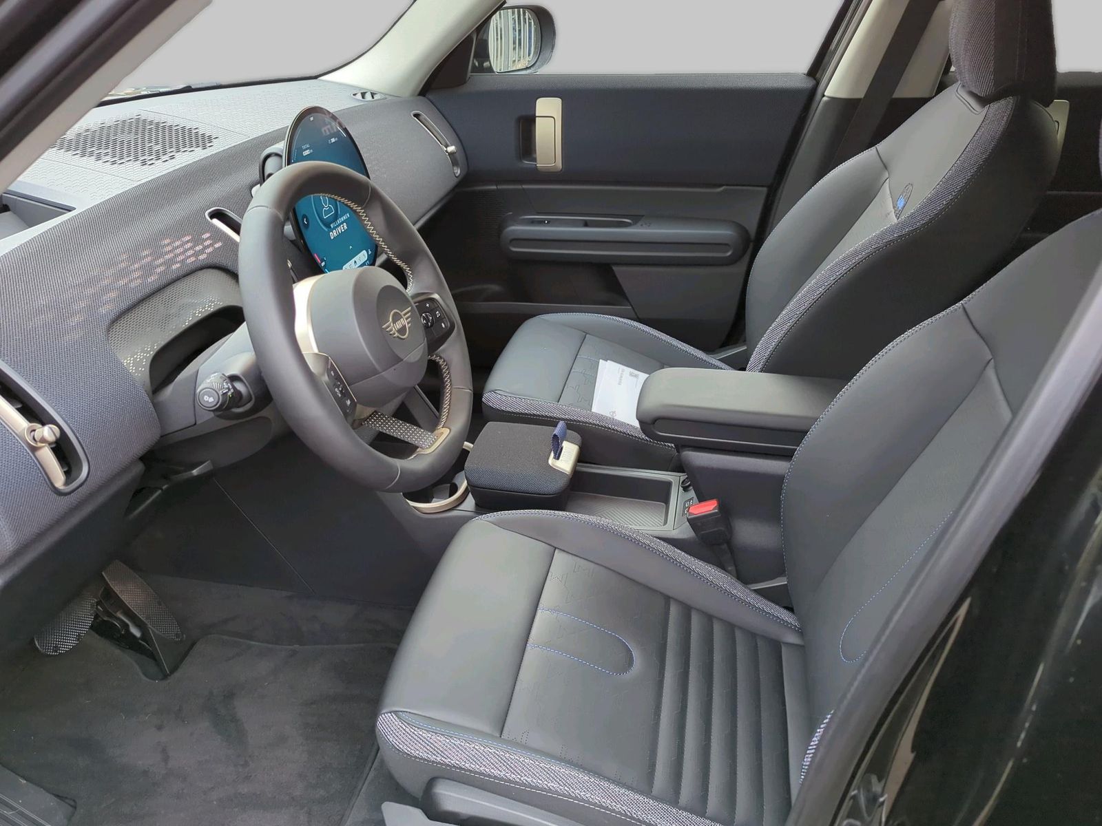 MINI One D Countryman - Bild 11