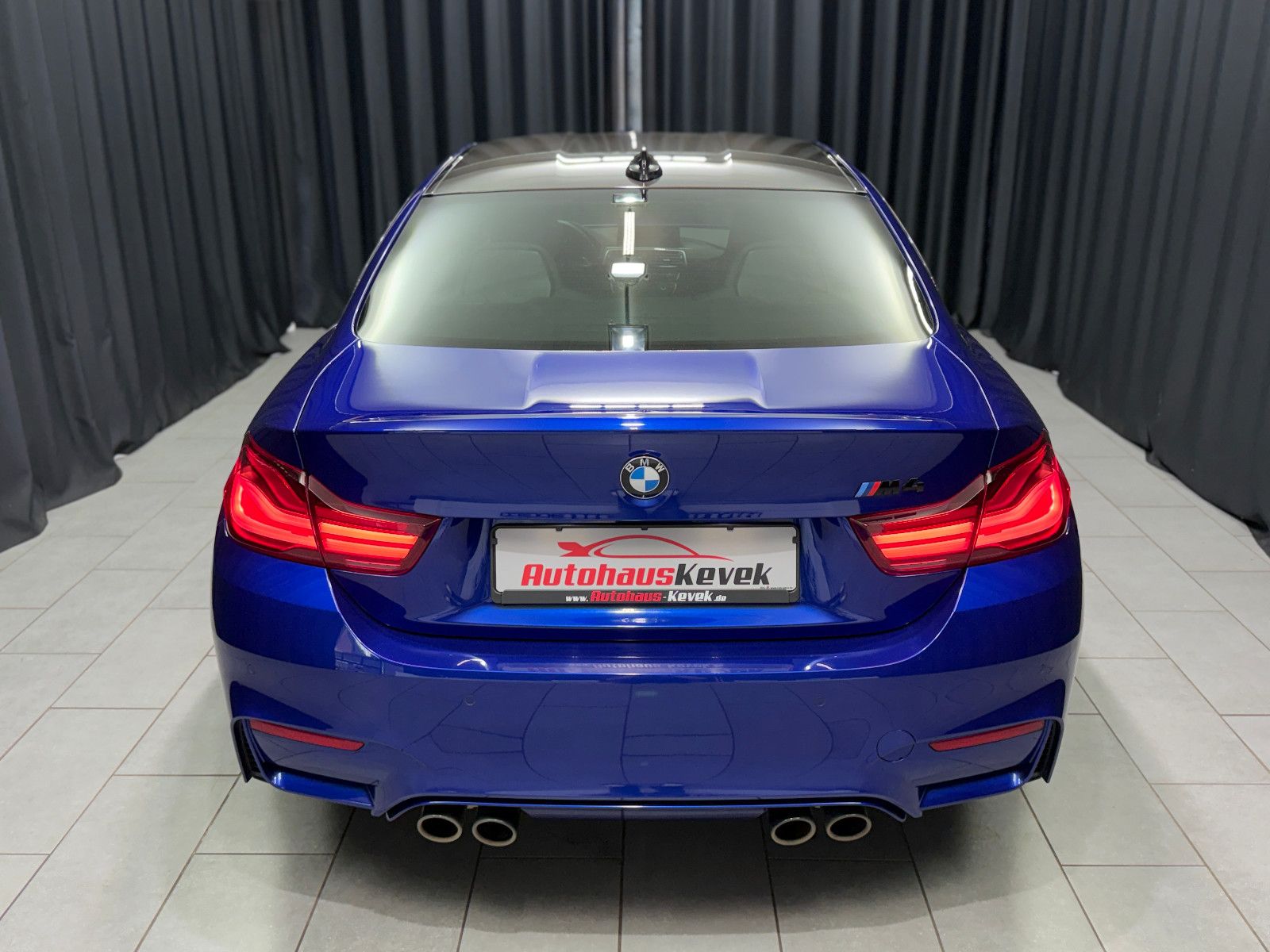 Fahrzeugabbildung BMW M4 Competition |INDIVIDUAL|H/K|HuD