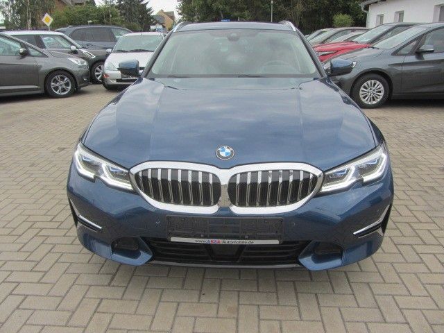 BMW 320d Touring Luxury Line Automatik foto 5