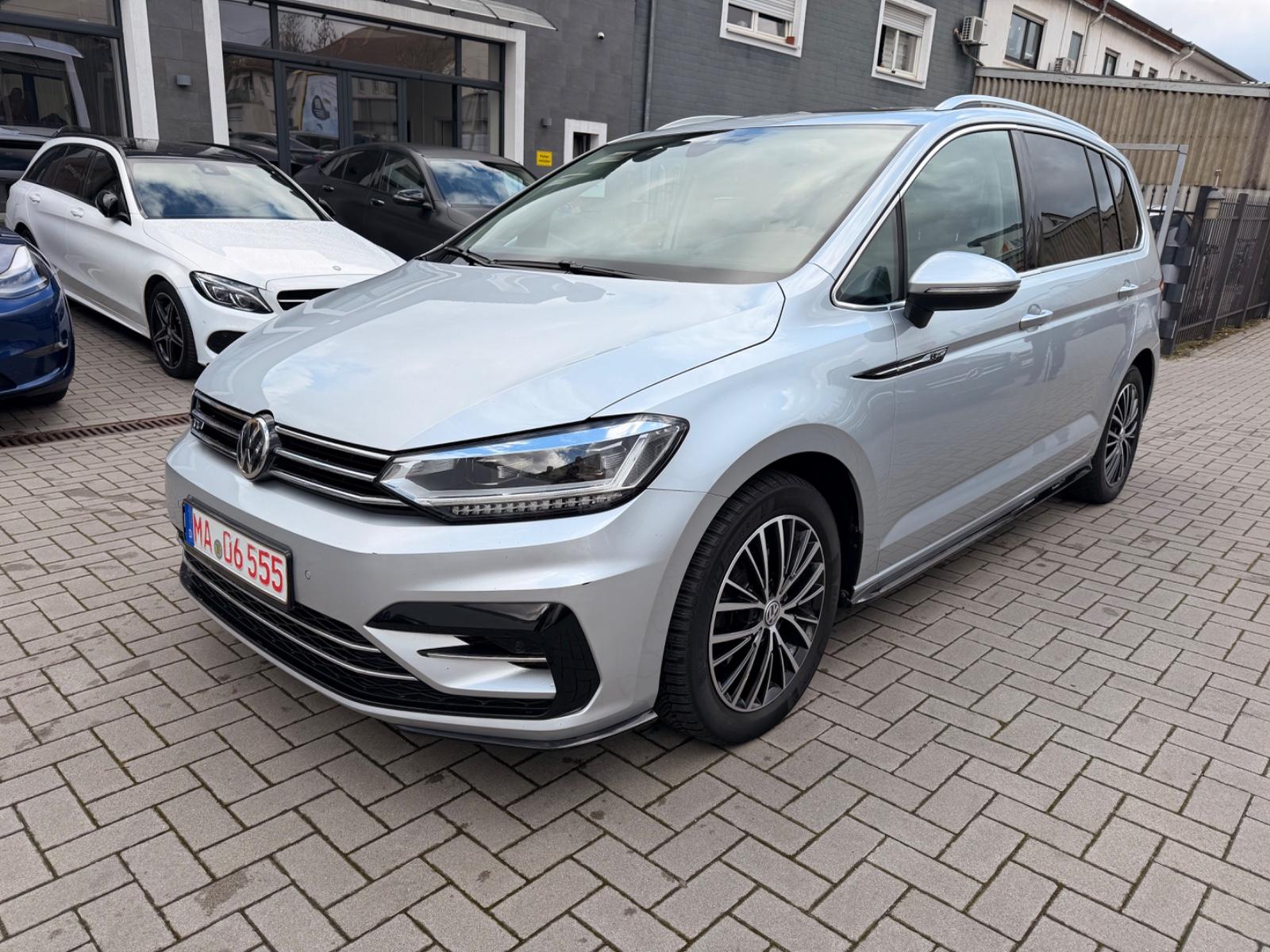 Volkswagen Touran  R-LINE NAVI KAMERA PANORAMA PDC
