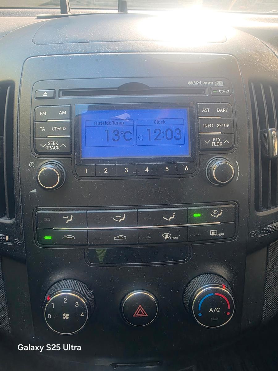 Hyundai i30 2011 — photo 5