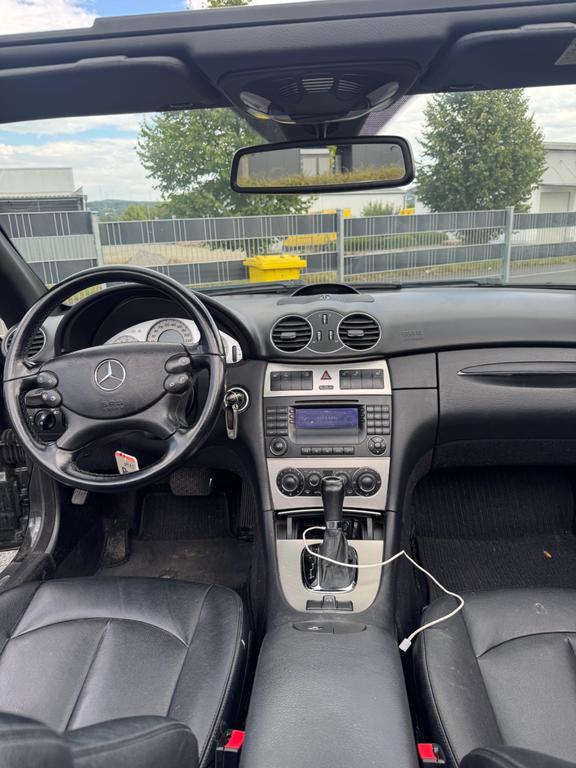 Mercedes-Benz CLK 200