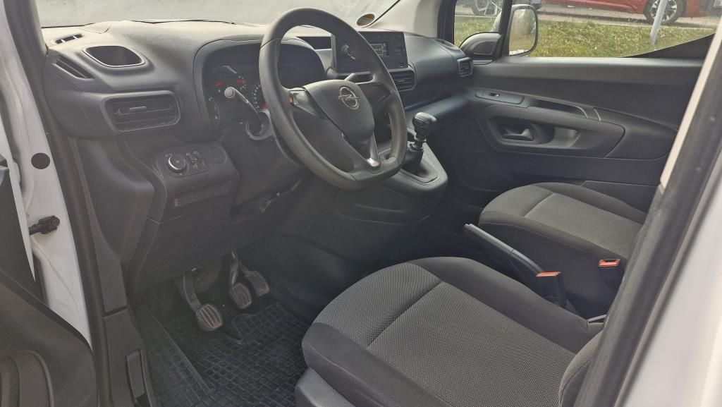 Autohaus Zimpel -  Opel Combo Cargo 1.2T L1H1 Radio+Grundträger - Bild 8