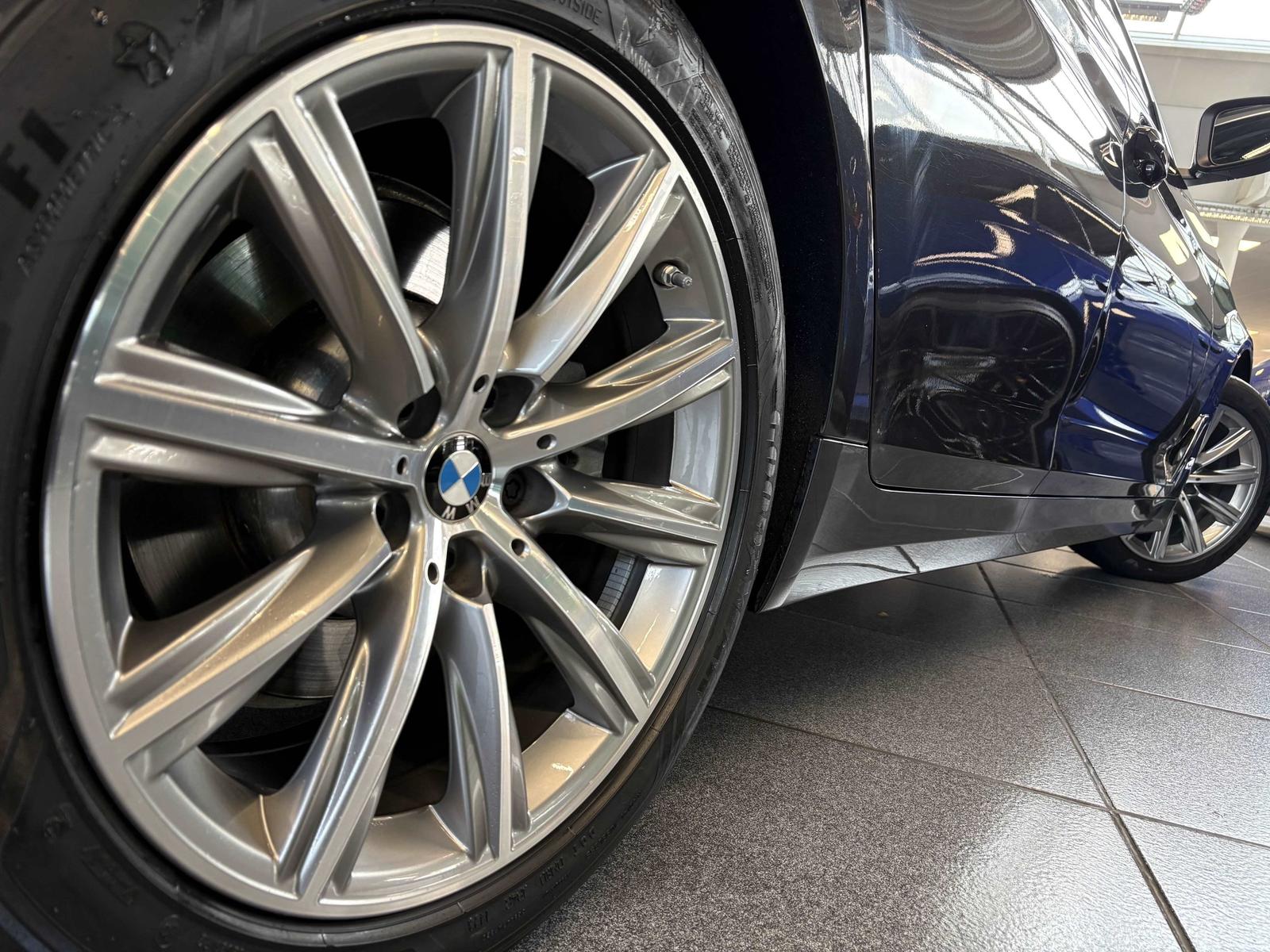 BMW 520d DA Prof ACC PA RFK HuD AdapLED StandHz. Lhz