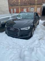 Volkswagen MOTORSCHADEN - Volkswagen Golf Motor mit Diesel-Antrieb