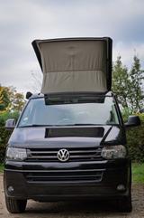 Volkswagen VW T5 California Beach | 1. Hand | Scheckheft |  - schwarze Volkswagen T5 California