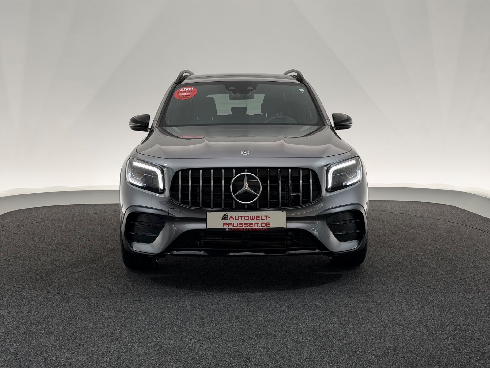 Mercedes-Benz GLB 35 AMG 4M.*MULTIBEAM*PANO-NIGHT-ACC-SHZ-SPUR imagem 2
