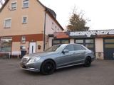 Mercedes-Benz E 200 E 200 CGI BlueEfficiency (212.048) Aut - Mercedes-Benz E-Klasse: 212