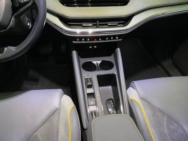 Enyaq 80x 82 kWh 4x4 NAVI+WÄRMEPUMPE+KAMERA