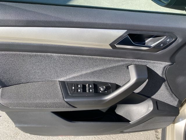 T-Roc Move 1.5 TSI DSG 371€ ohne Anz. LED*AHK*Na