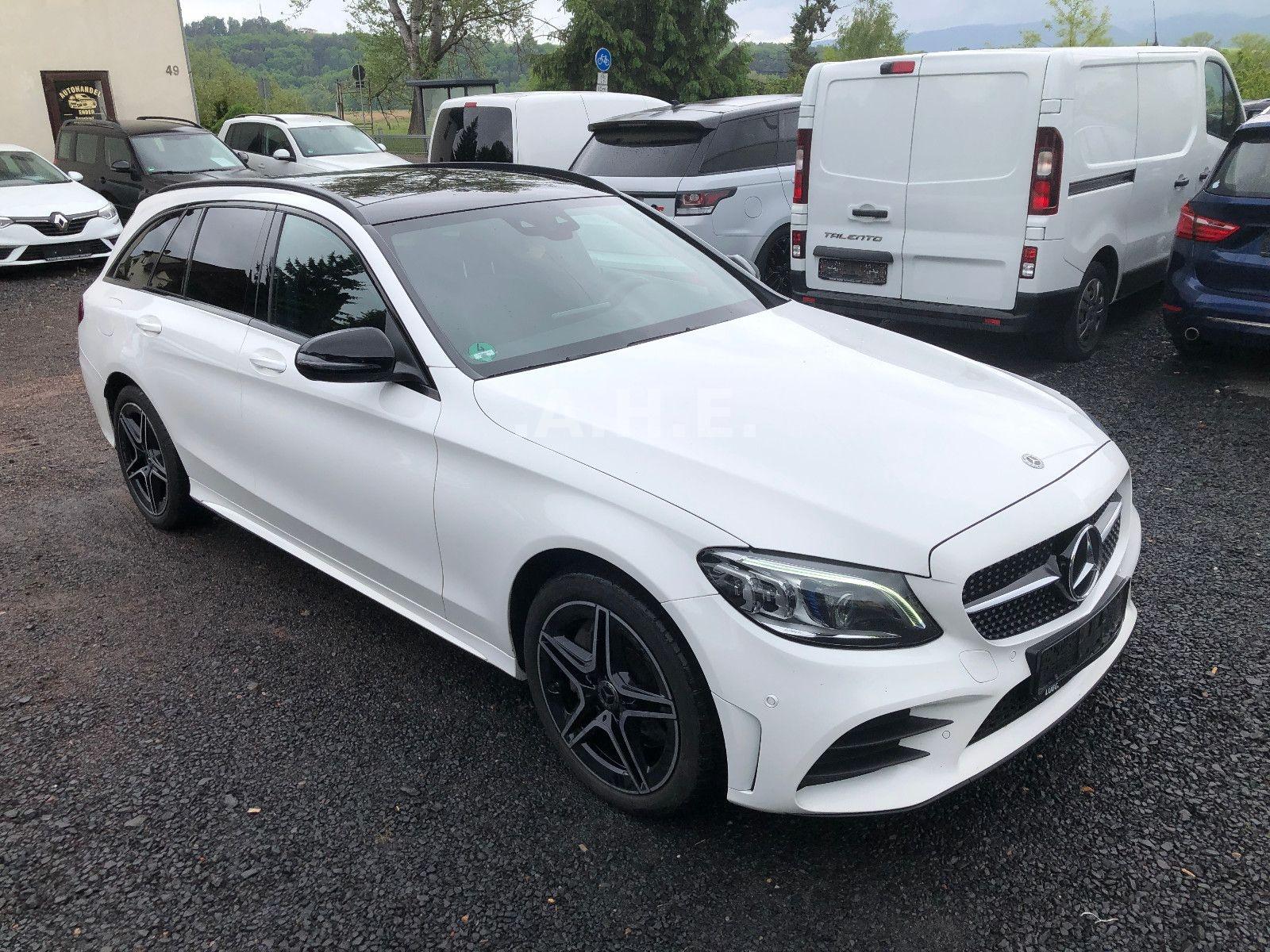 Mercedes-Benz C 300 d 4MATIC T AMG LINE*STHZ*PANO*NAVI*AHK*