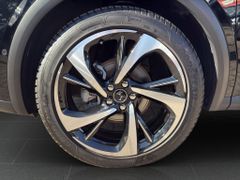 Fahrzeugabbildung DS Automobiles DS 7 BlueHDI 130 Aut. OPERA LEDER Panoramadach
