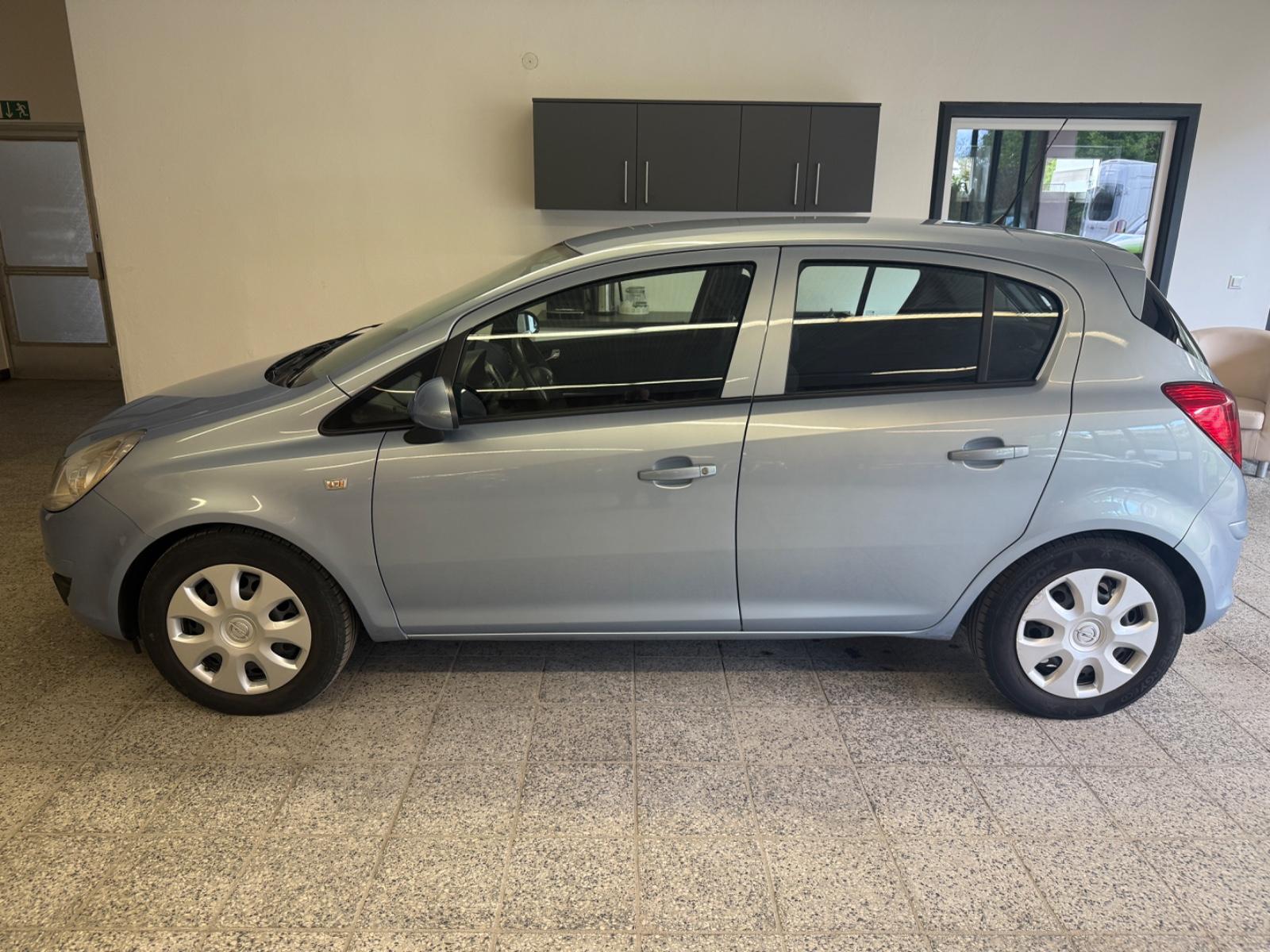 Opel Corsa D Edition HU Neu