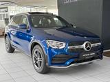 Mercedes-Benz GLC 400d 4Matic 1.HAND AMG KAMERA PANO AHK LED - blaue Mercedes-Benz GLC 400