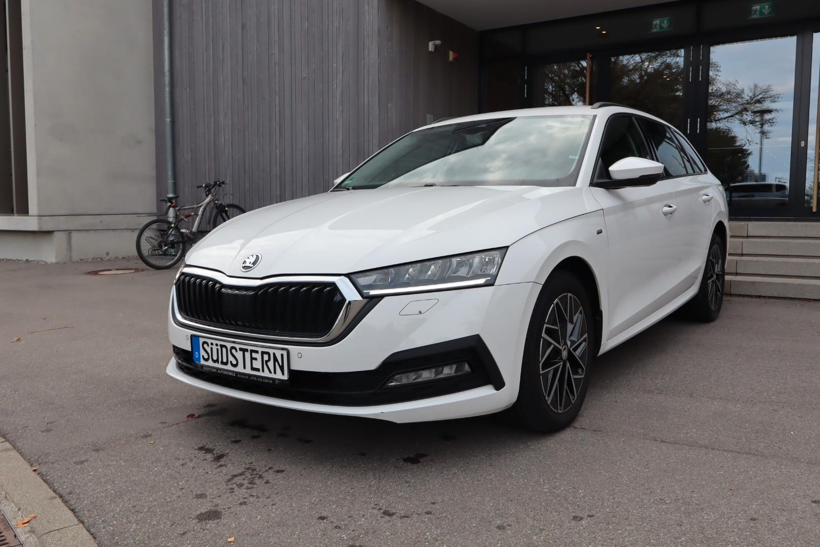 Skoda Octavia Combi Clever/AHK/Navi/Massage/1Hd