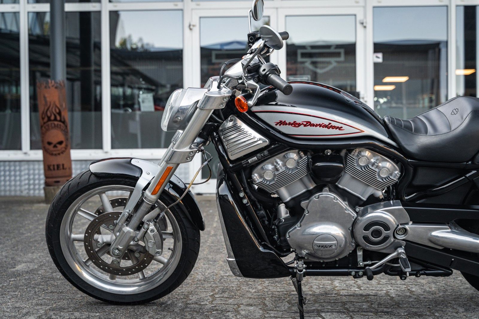 Fahrzeugabbildung Harley-Davidson VRSCR STREET ROD - SEHR GEPFLEGT -