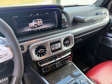 Mercedes G 63 AMG - 12