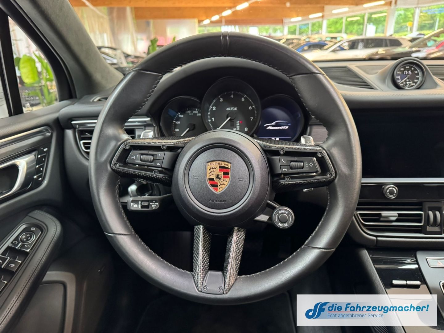 Fahrzeugabbildung Porsche Macan GTS Luftfederung AD Niveau Approved*2028 E