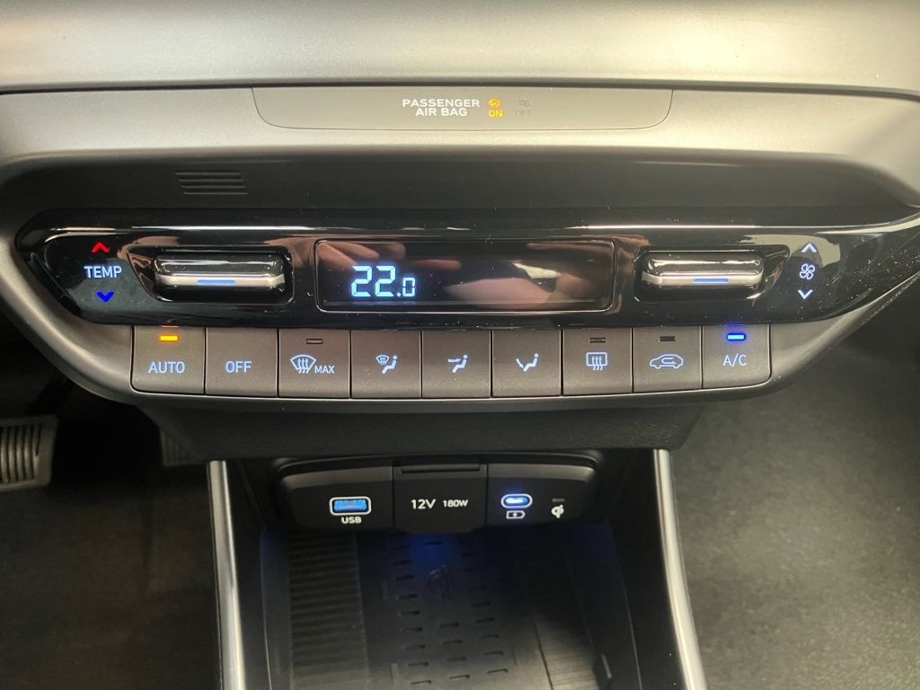 Fahrzeugabbildung Hyundai i20 1.0 T-GDI 7-DCT Prime 4xSHZ AUT HUD LED Navi
