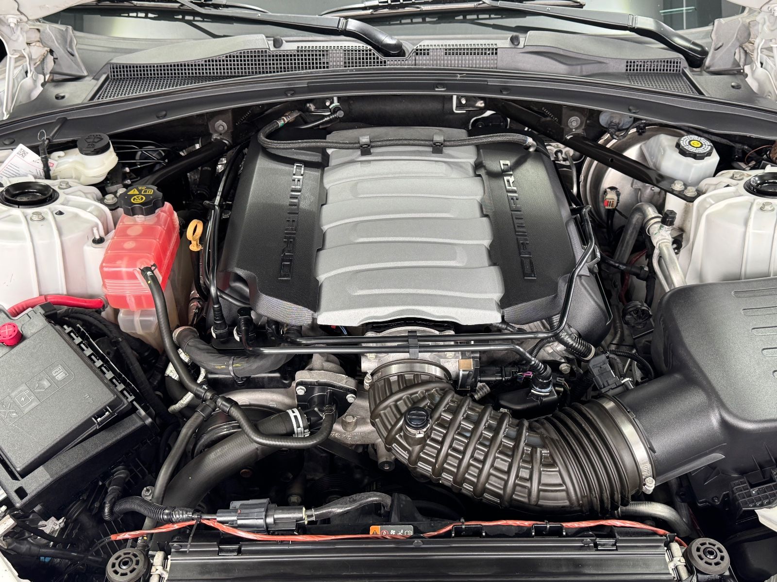 Fahrzeugabbildung Chevrolet Camaro Coupé SS LT1|SCHALTER|NAVI|LEDER