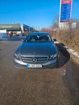 Mercedes-Benz E 220 d Autom. - - Mercedes-Benz E 220 Gebrauchtwagen in München