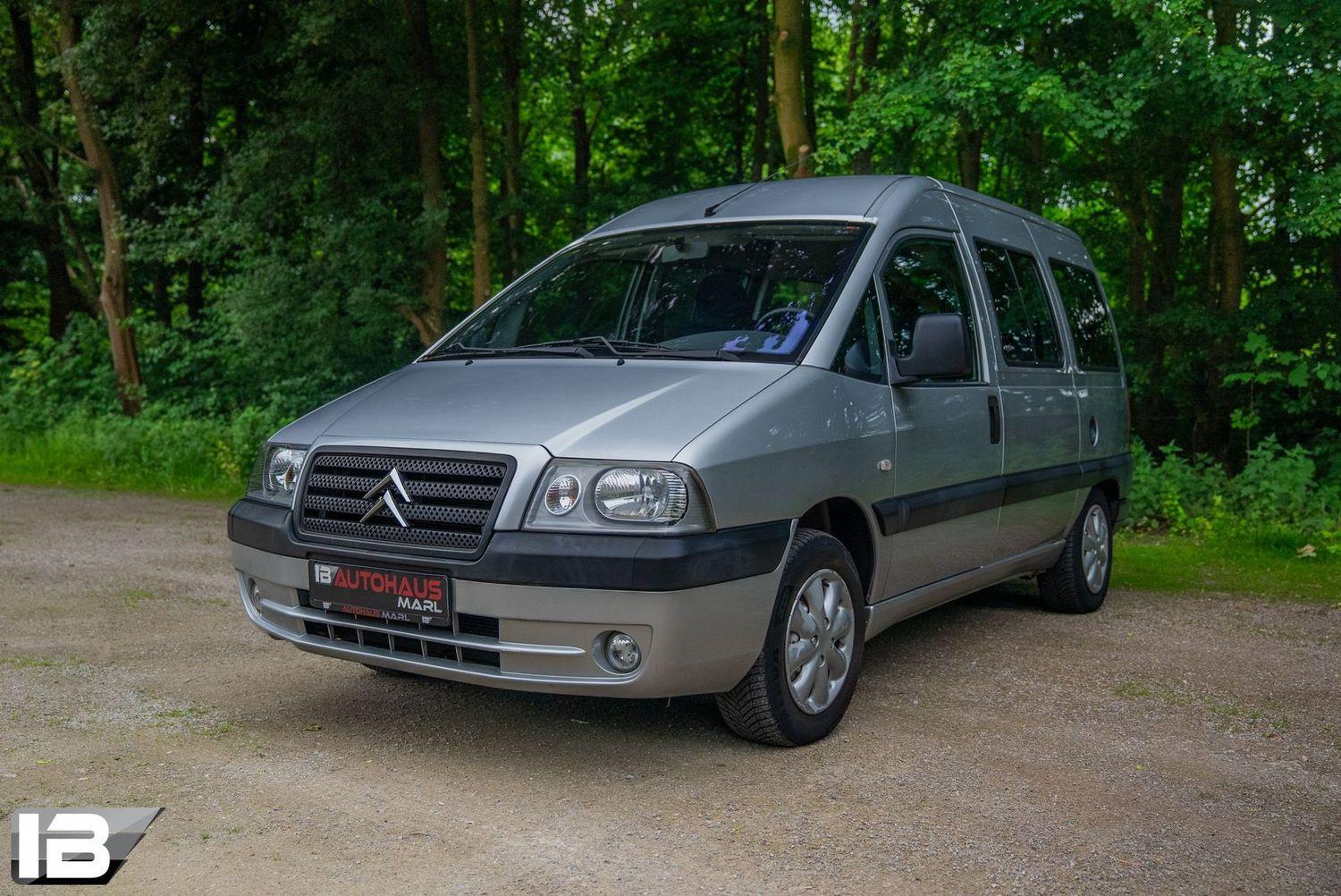 Citroën Jumpy 2.0 Club 'Aut.'7-Sitzer''Behindertengerech