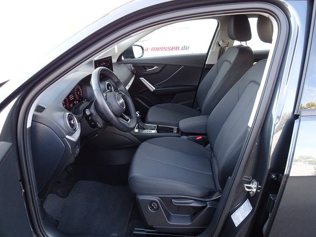 Q2 35 TFSI S-tronic advanced