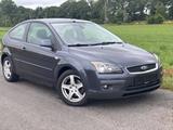 Ford Focus 1.6 Lim. Titanium Navi Klima LM - Ford Focus aus 2007 mit Benzin-Antrieb: Limousine