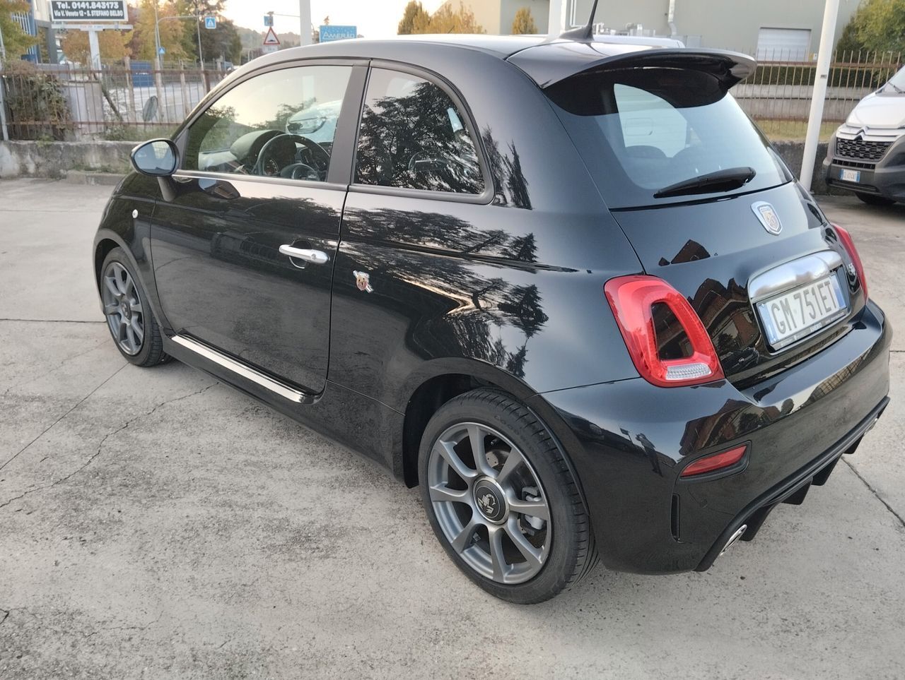 Abarth 595 1.4 Turbo T-Jet 165 CV imagem 3