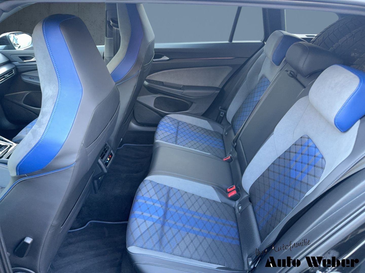 Volkswagen Golf - Bild 12