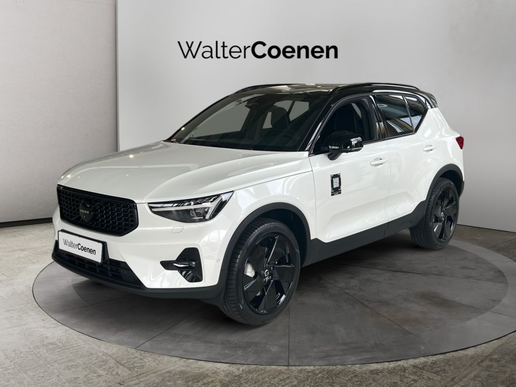 VOLVO XC40 B3 B DKG Ultra Black Edition, Licht-P.,FHZ
