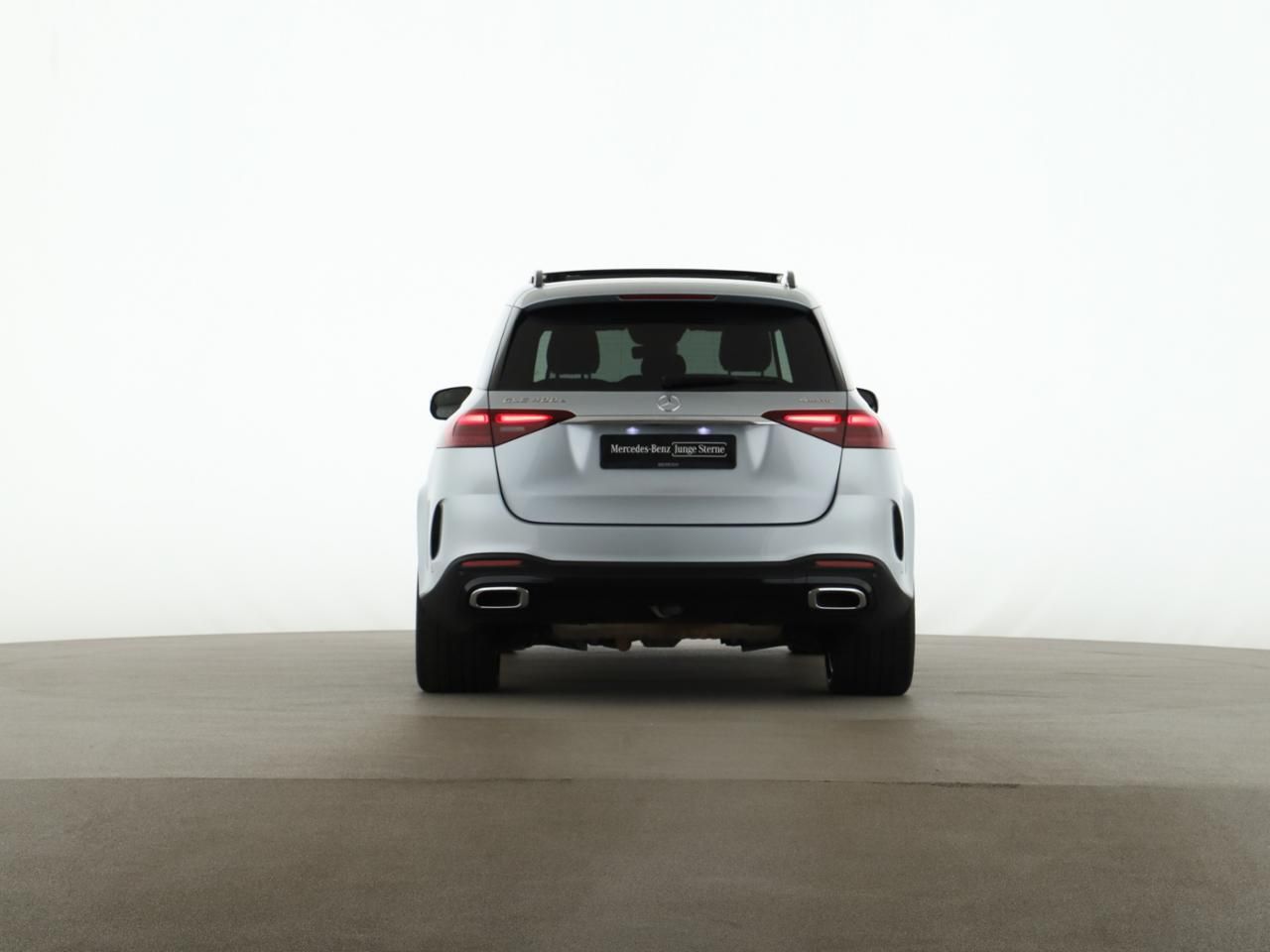Mercedes-Benz GLE 400 e 4M AMG Night Massage Pano AHK HUD 360 foto 5