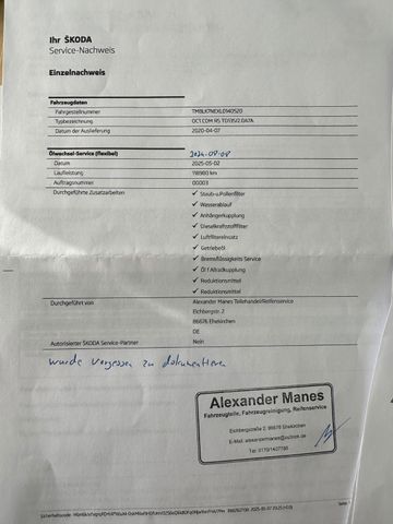 Skoda Octavia Combi RS 4x4 *PANO*NAVI*STANDHEIZUNG*AHK