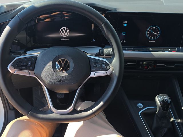 Golf VIII Variant Life
