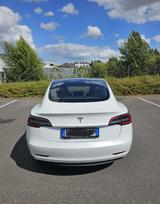 Tesla Model 3 Hinterradantrieb RWD RWD - Tesla Model 3 in Essen