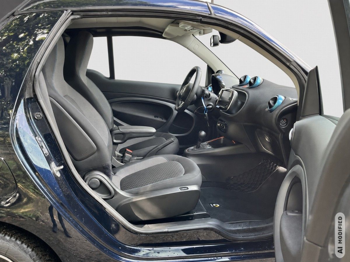 Smart ForTwo EQ cabrio*EXCLUSIVE*6TKM*22kW*CAM*MEDIA*S imagem 3