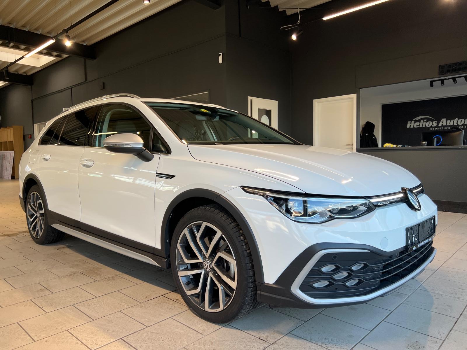 Volkswagen Golf VIII Variant Alltrack 4Motion