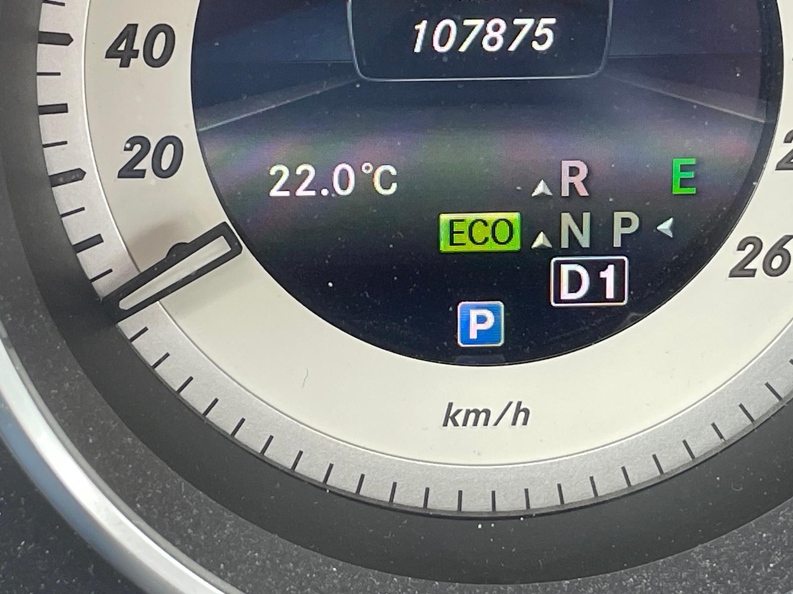 Mercedes-Benz CLS 220 d ,  2.Hand, Iridiumsilber, TÜV 02/2028