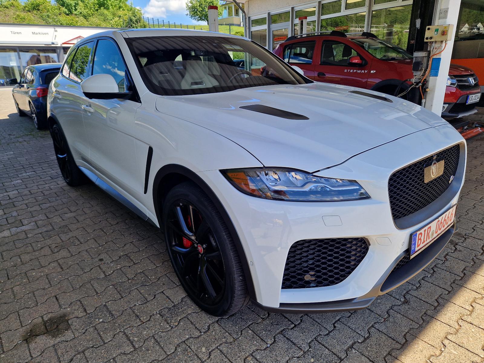 Jaguar F-Pace F-PACE SVR AWD Unfallfrei 64000km