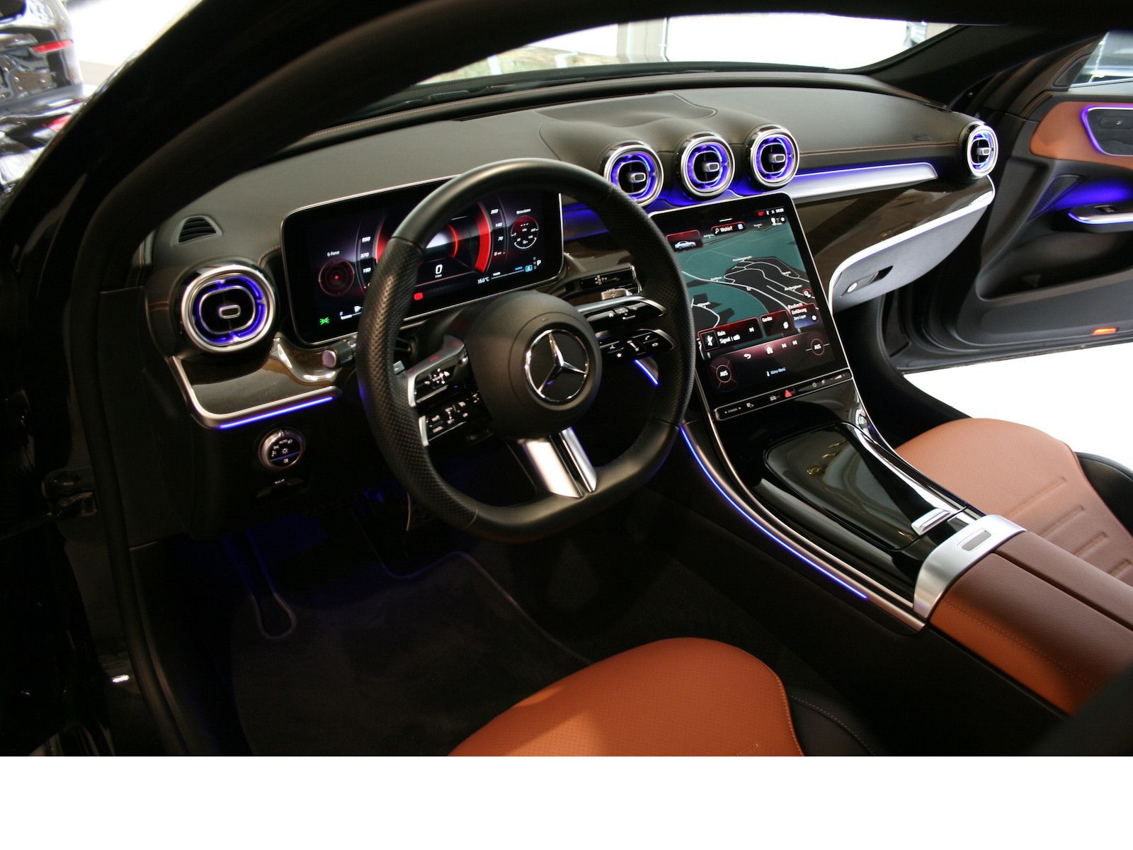 Fahrzeugabbildung Mercedes-Benz C 300 d AMG *Night*Leder braun/schwarz*Ambientel