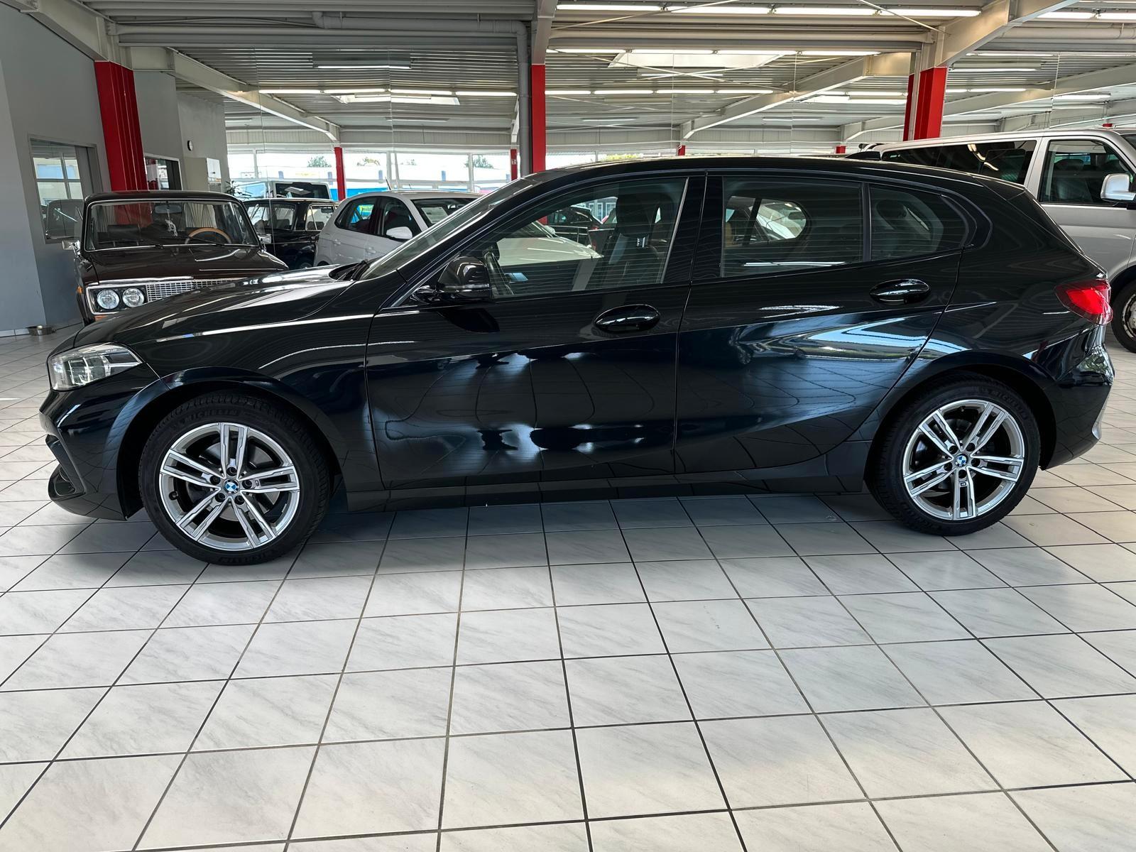 BMW 118 1 Limousine 118i LED Navi HeadUp Sport Line, миниатюра 6