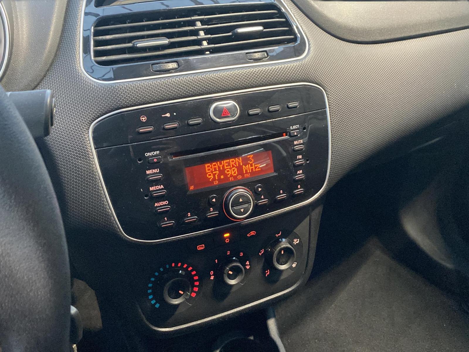 Fiat Punto 1.2 B.  Street Euro 6