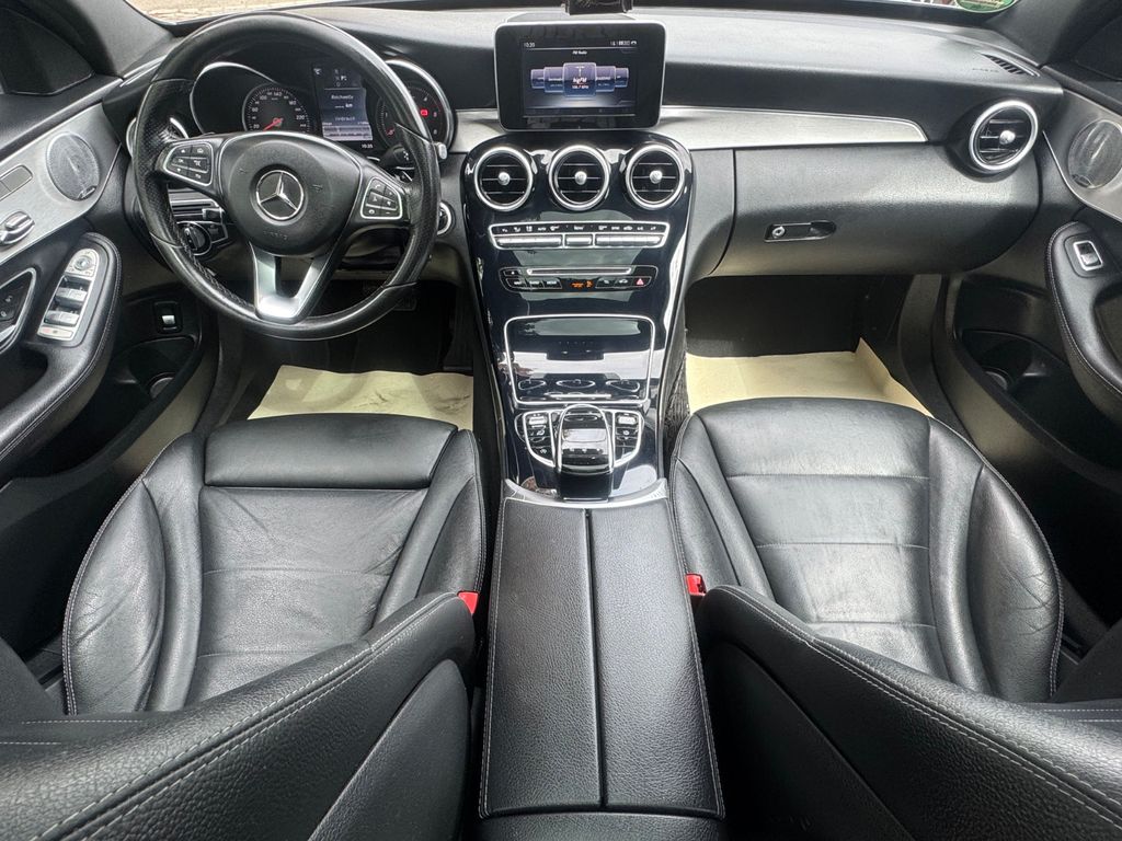 Image of Mercedes-Benz C 250