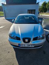 Seat Ibiza 1.4 16V 55 kW Signo Signo - Seat Ibiza aus 2002: 1.4